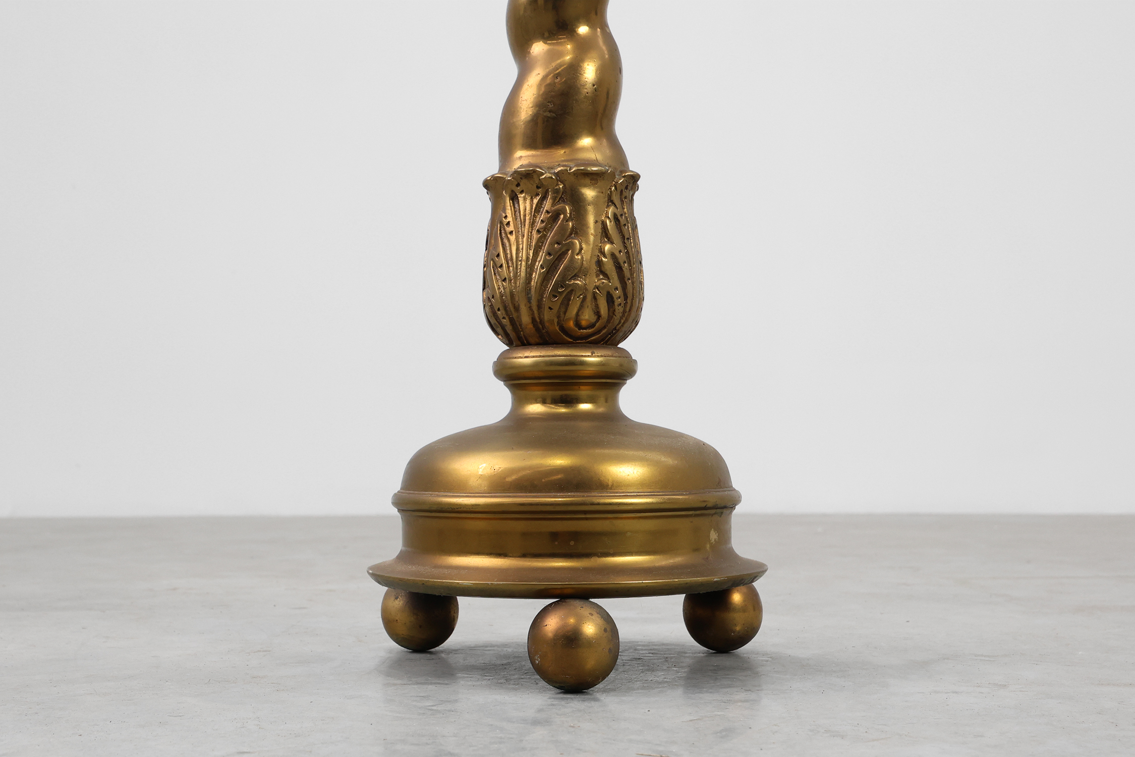 Art Deco side table or pedestal with green marble top and bronze base, Belgium ca. 1925thumbnail